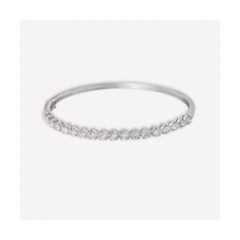 18K/750經典白色黃金排鑽手鐲
