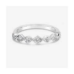 18K/750鋸狀紋多形白色黃金鑽石戒指
